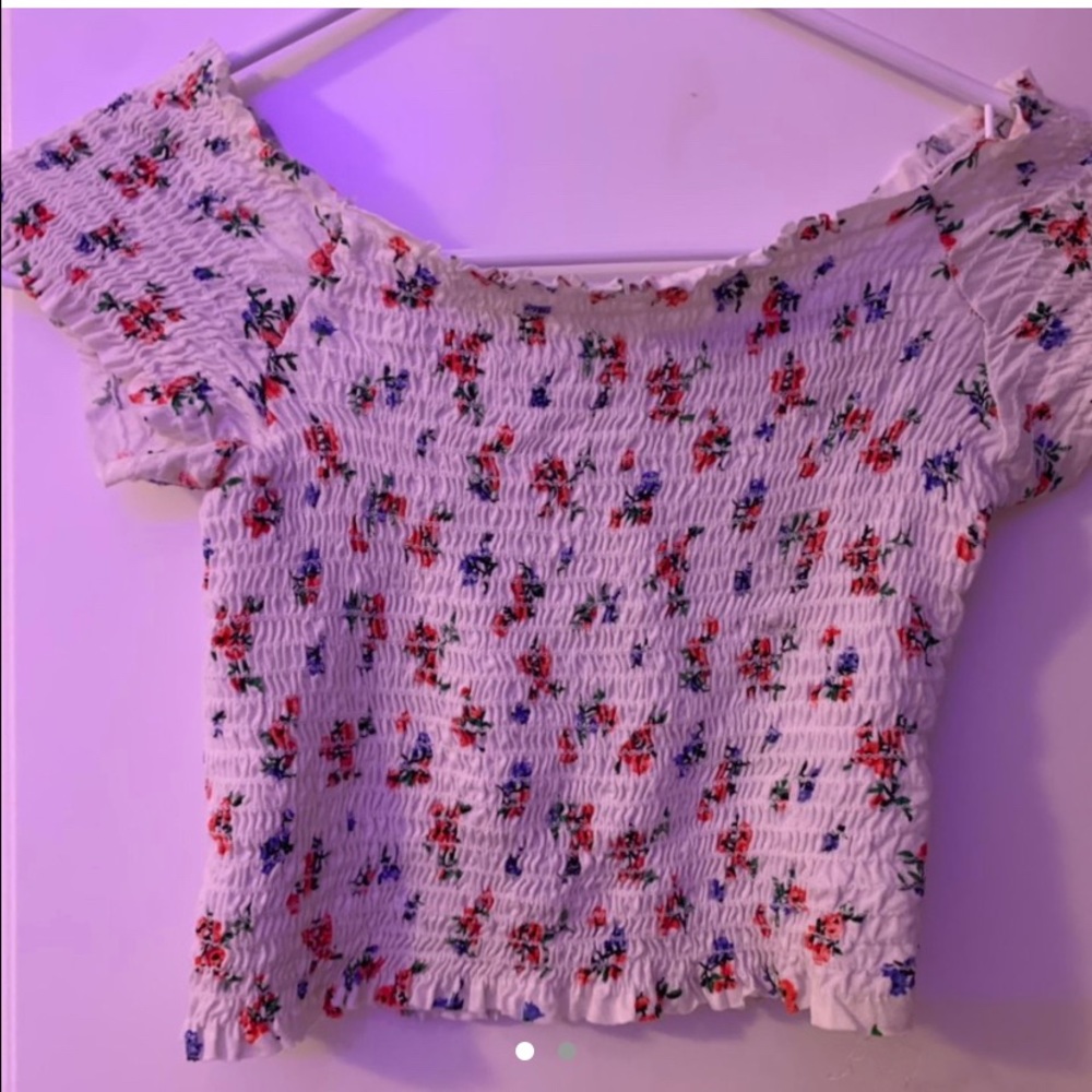 Forever 21 floral white off the shoulder top!!